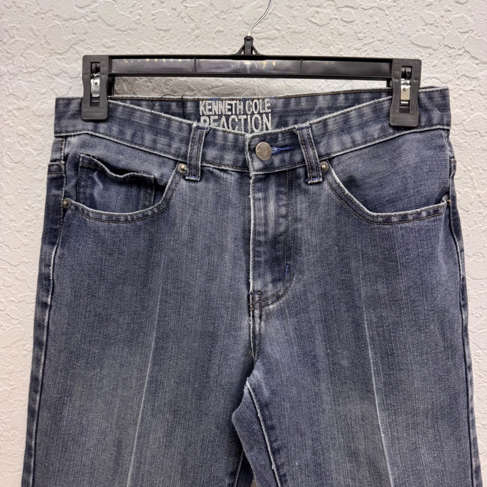 Kenneth Cole Reaction Mens Jeans 28x32 Straight Leg Faded Blue Creased Denim